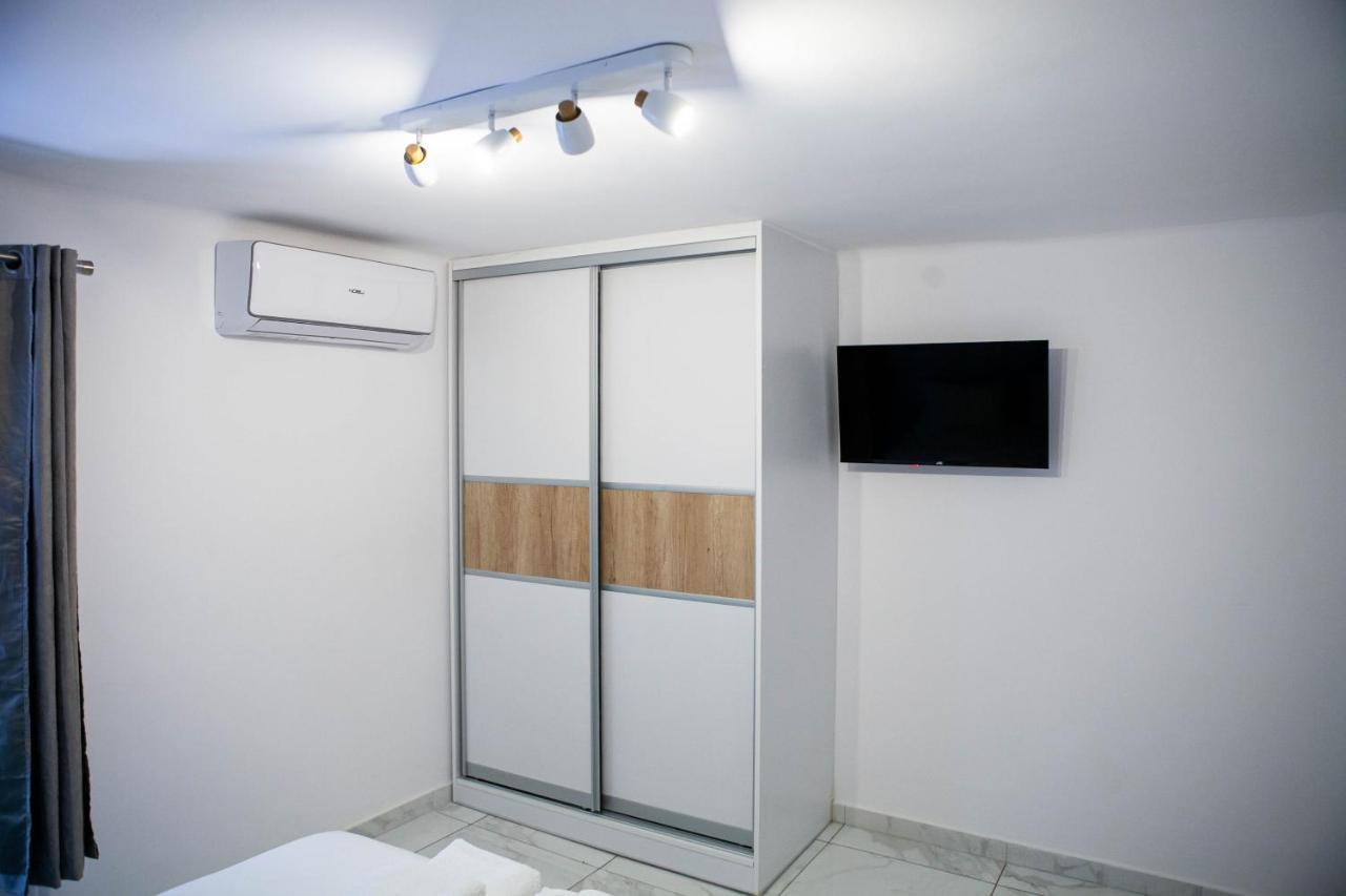 Beautiful Central Cozy Apartment アテネ エクステリア 写真